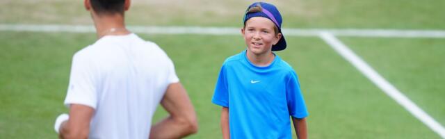 "Stefan ne treba da postane profesionalni teniser!" Slavni trener uputio poruku Đokovićevom sinu: Planina na koju mora da se popne je nerealna!