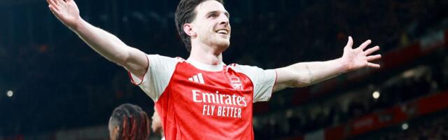 Majstorija Deklana Rajsa: Uzeo loptu, pa je hirurški precizno poslao iza Blasviča /VIDEO/