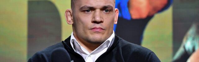 "Ne želim da mi ćerka sutra kaže: Tata je bio idiot!" Darko Stošić surov prema kolegama