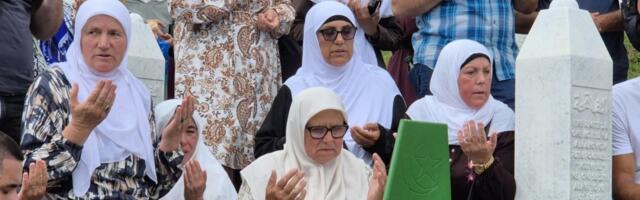 Deset žrtava genocida ukopano na 31. godišnjicu Srebrenice