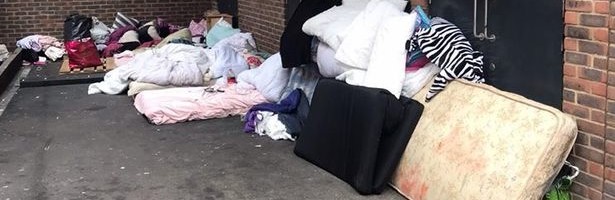 Akcija policije u Novom Pazaru – U jednoj kući zatečeno 35 prosjaka!