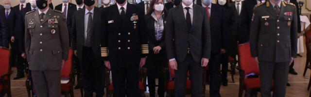 Stefanović: Srbija ne teži članstvu u NATO niti bilo kom drugom vojnom savezu