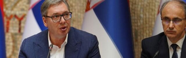 Vučić se obratio svim direktorima JP u Srbiji: Platite sve račune toplanama, ne igrajte se s tim
