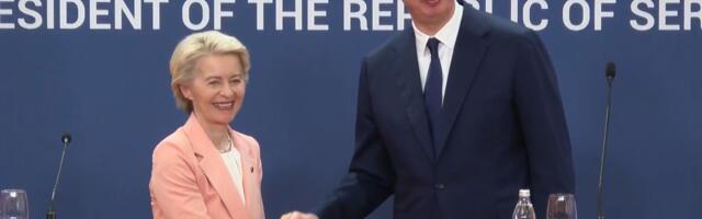 “Vučić ne želi partnerski odnos sa EU, a sada je to svima jasno”: Šta nam govore napadi na evropske poslanike u Skupštini?