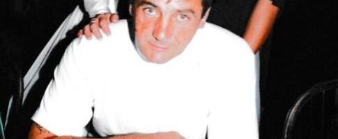 "KOLIKO GOD GODINA DA PROĐE, JA ĆU GLAS MOG BRATA PREPOZNATI" Snežana iz Novog Sada već dve decenije traga za rođenim bratom: Samo mi je važno da je živ i zdrav