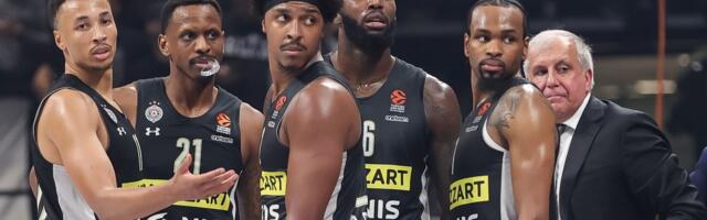 Kevin Panter pokazao srednji prst Zvezdinim navijačima i time oduševio bivše igrače Partizana /FOTO/