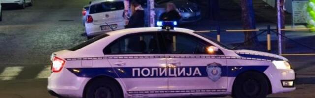 TROJE DECE U BOLNICI, MEĐU NJIMA I BEBA! Detalji stravične nesreće na mostu Beška: Auto se sudario sa kombijem!