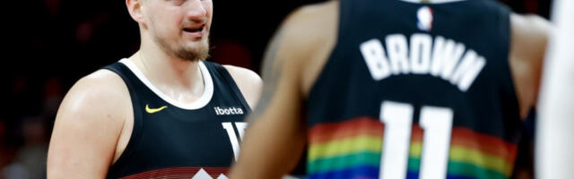 Ustati, pa reći - Nikola Jokić! Brutalni potezi Srbina, ovu magiju morate da pogledate (VIDEO)