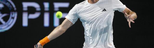 TEŠKA BLAMAŽA CICIPASA! Čuveni Grk uzeo samo jedan gem, protivnik ga razmontirao! (VIDEO)