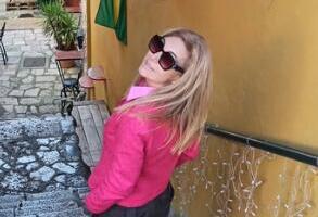 Aleksandra je rođena iz zabranjene ljubavi SRPKINJE I MUSLIMANA: Ostavljena je kao beba u Zvečanskoj! Sa 16 godina je krenula peške u Sarajevo da upozna oca