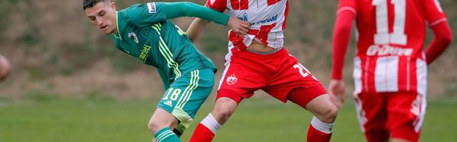 Zvezda blizu prvog pojačanja: Banjac bio na Marakani (VIDEO)