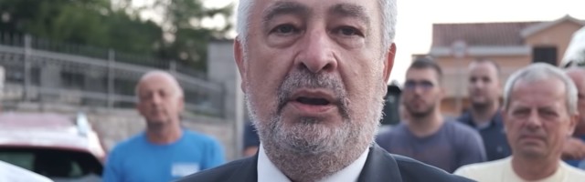 Budućnost Crne Gore – sa Milom ili sa Zdravkom