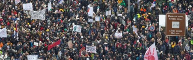 Žižek: Najveći licemer EU - ćuti o protestima jer se plaši...