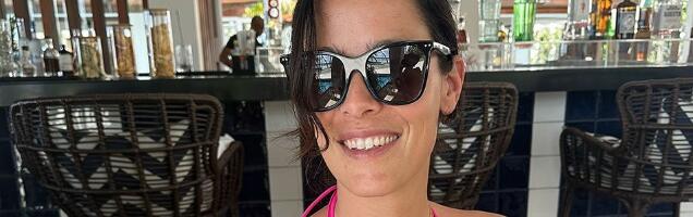 Ana Ivanović bez Bastijana Švajnštajgera čestitala Vaskrs! (Foto)