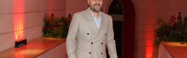 Umro otac našeg pevača: Oprostio se od njega emotivnim rečima