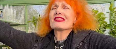 "Šutnula ju je svom snagom i ušla u zgradu" Komšije Josipe Lisac otkrile šta je pevačica uradila kada je mislila da je niko ne gleda „Rasplakala sam se.."