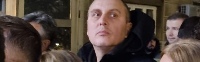 Hitler ili Staljin kod Vučića: Otvoreno pismo Željku Veselinoviću