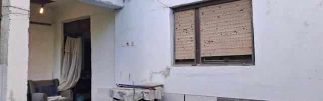 NOVI NAPAD NA SRBE NA KIM! Obijena kuća jedna od poslednjih srpskih porodica u Kosovu Polju: Lopovi sve odneli, iščupali i slavine! (FOTO)
