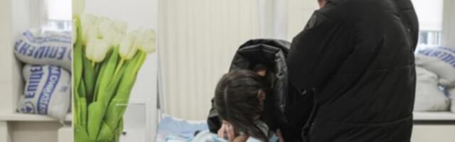 MALI KIRIL NIJE IZDRŽAO! Tuga ovih roditelja mnogo, mnogo boli! Beba ranjena tokom granatiranja Marijupolja umrla! (FOTO)