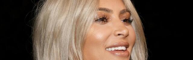 Burgeri umesto delikatesa: Kim Kardašijan proslavila 42. rođendan u lancu brze hrane In-N-Out