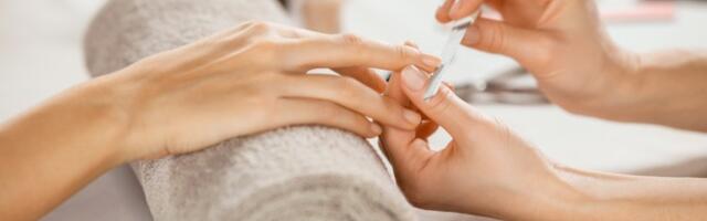 Vanilla French Nails | Nova verzija francuskog manikira učiniće da svaki vaš izgled izgleda elegantnije