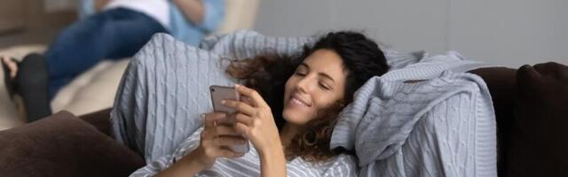 5 znakova da ostajete u vezi iz navike