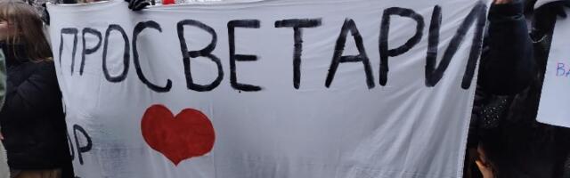 Tročasovna blokada Brankovog mosta: Podrška prosvetarima