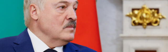 Лукашенко помиловао двојицу католичких свештеника оптужених за тешка дела