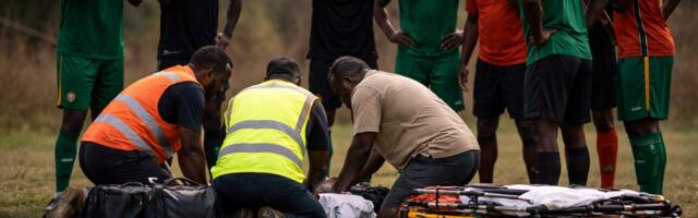 Horor: Fudbaler umro na terenu, mediji objavili bizaran razlog smrti!