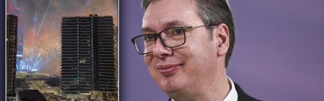 VUČIĆ SE OGLASIO NAKON PONOĆI! Odzvanjaju njegove reči: Pogledajte kako je čestitao svim građanima Novu godinu! (VIDEO)