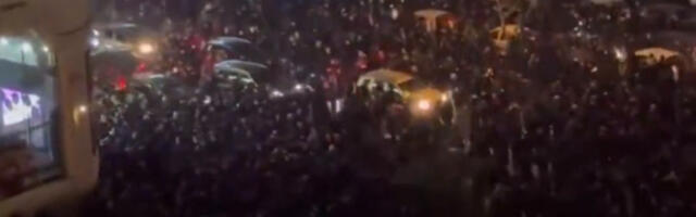 Bolnice pune mrtvih: Nastavljani krvavi neredi u Iranu, od jutros haos u dva grada