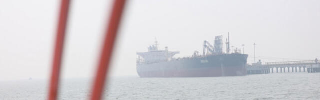 Нафта данас скупља за још два одсто