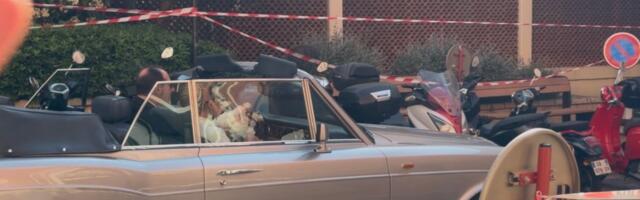 EKSKLUZIVNO! Melina u venčanici stigla sa milionerom u opštinu: Obezbeđenje ih štiti, sve zatvoreno