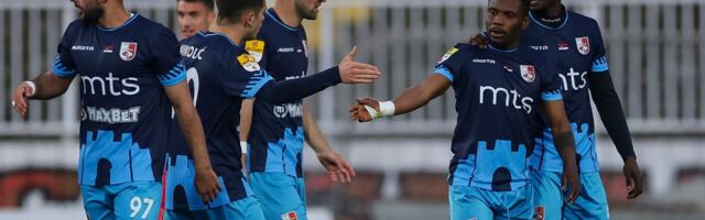 Derbi imenjaka u Kragujevcu završen bez pobednika: Javoru gol bio dovoljan protiv Spartaka! /VIDEO/