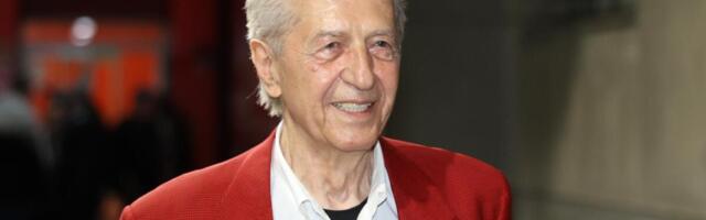 "NIKO NE PITA ŠTA JE MORAO DA TRPI 55 GODINA" Ovako izgleda žena Miroslava Ilića, a evo šta je govorila o problemima u braku: Svađali smo se... (FOTO)