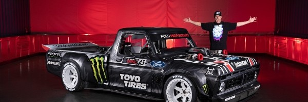 Unikatni reli pikap Kena Bloka sa brutalnih 914 konjskih snaga