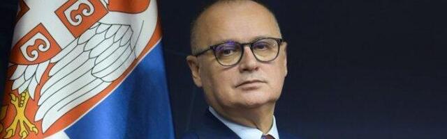 OPOZICIJA KORISTI NESREĆU ZA PRIKUPLJANJE JEFTINIH POLITIČKIH POENA! Vesić odgovorio Mariniki: Mnogo buke, malo brige i mnogo interesa!