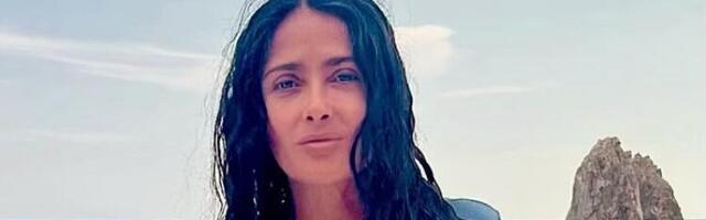 Selma Hejek sa 57 potvrđuje da je jedna od najboljih matorki na planeti