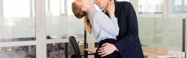 OVIH 5 znakova su najskloniji PRELJUBI: Ne drži ih mesto - vole da "švrljaju" sa strane