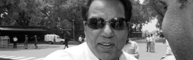 CELA ZEMLJA TUGUJE! Preminuo legendarni "narodni" glumac, premijer se hitno oglasio i poručio: "KRAJ JEDNE ERE!"