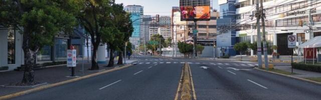 KRAJ! CELA ZEMLJA JE STALA: Ne idu vozovi, autobusi, avioni! Zatvorene škole, bolnice i prodavnice, OVO SVET JOŠ NIJE DOŽIVEO (VIDEO)