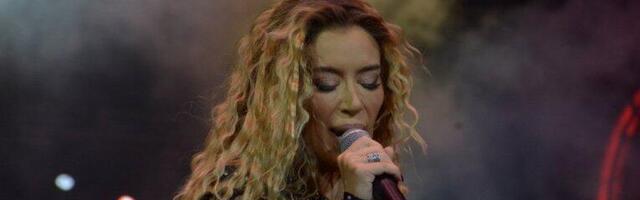 TEA TAIROVIĆ NAPRAVILA SPEKTAKL U DUBAIJU: Sve oči bile uprte u nju, pevačica IZDOMINIRALA arapskom scenom! (FOTO+VIDEO)