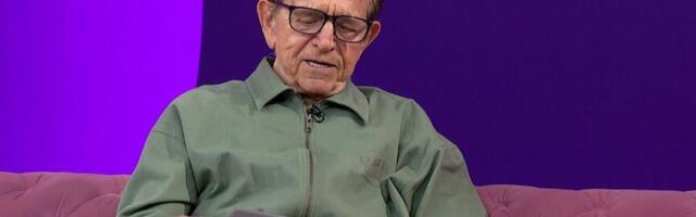 ZAHAR O BURNOJ PROŠLOSTI I SVIM SVOJIM ŽENAMA! Prvo se oženio intelektualkom, druga postala popularnija od njega, a već 20 godina je u braku sa NJOM!