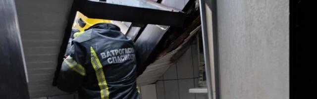 Izgorela kuća bivšeg fudbalera Zvonka Popovića /GALERIJA/