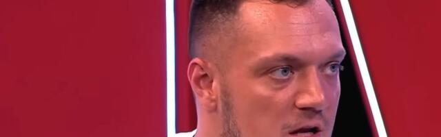 Drama u Zemunu! Gastoz u haosu beogradskog nevremena: Bujice ga zatekle u vožnji, fanovi u šoku dele snimke