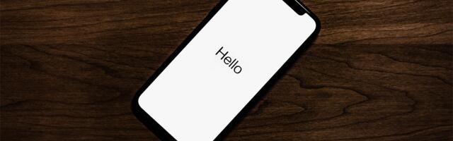 Apple je uštedeo 6.5 milijardi na punjačima i slušalicama