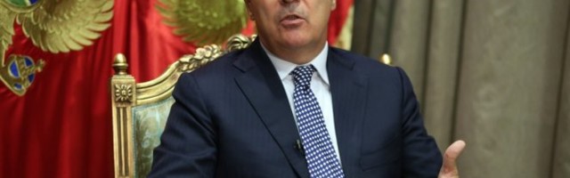 BRUKA I SRAMOTA CRNOGORSKOG LIDERA! Milovi vojnici na Tuđmanovoj vojnoj akademiji