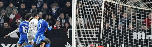 Ubačena banana u teren: Fudbaler Reala Vinisijus opet na meti rasista