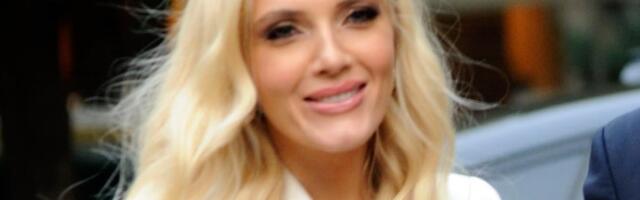 NIKOLINA KOVAČ SE OGLASILA IZ PORODILIŠTA! Evo kako se ona i sin osećaju: "Sunce je obasjalo naš dom"