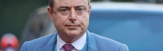 Де Вевер: Европска унија треба да преговара са Путином о окончању рата